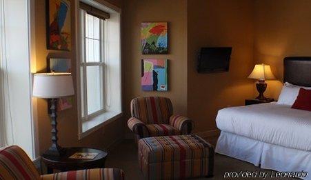 The Clarke Hotel Waukesha Buitenkant foto